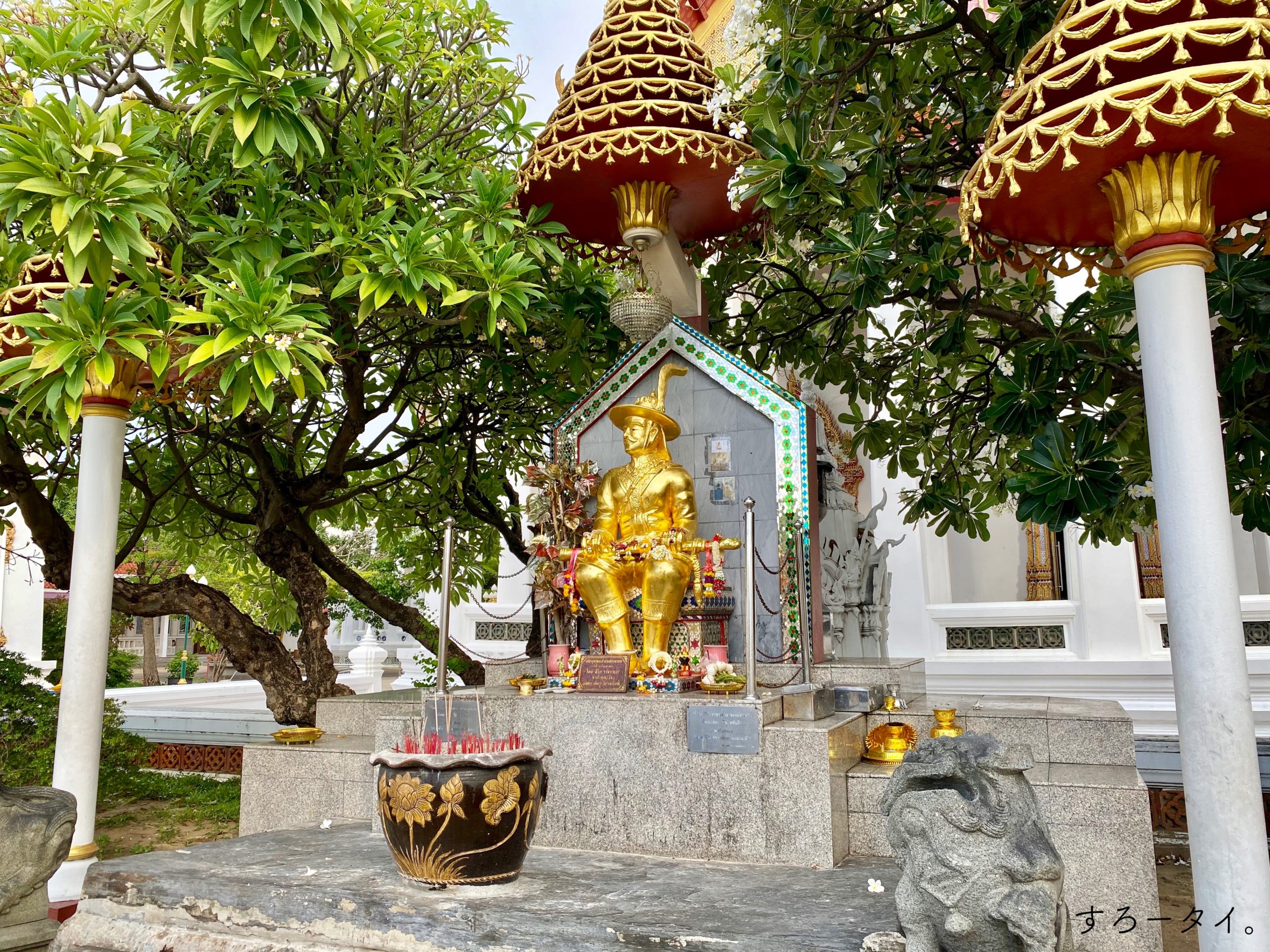 ワット・インタマラーム ウォラウィハーン วัดอินทารามวรวิหาร　バンコク寺院