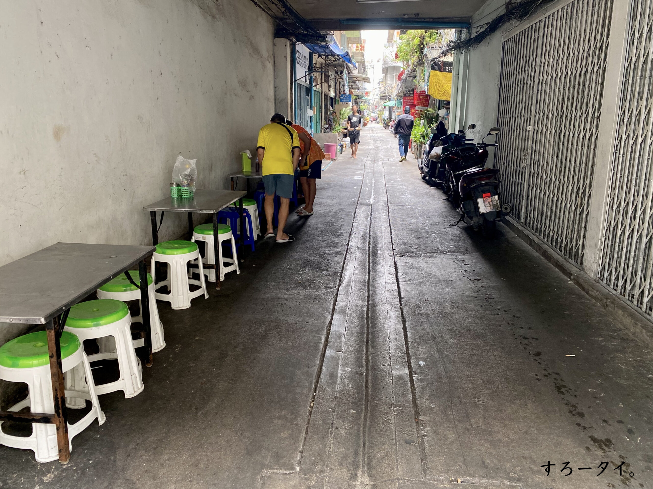 バミータートン（ร้านบะหมี่ตาต๋อง）