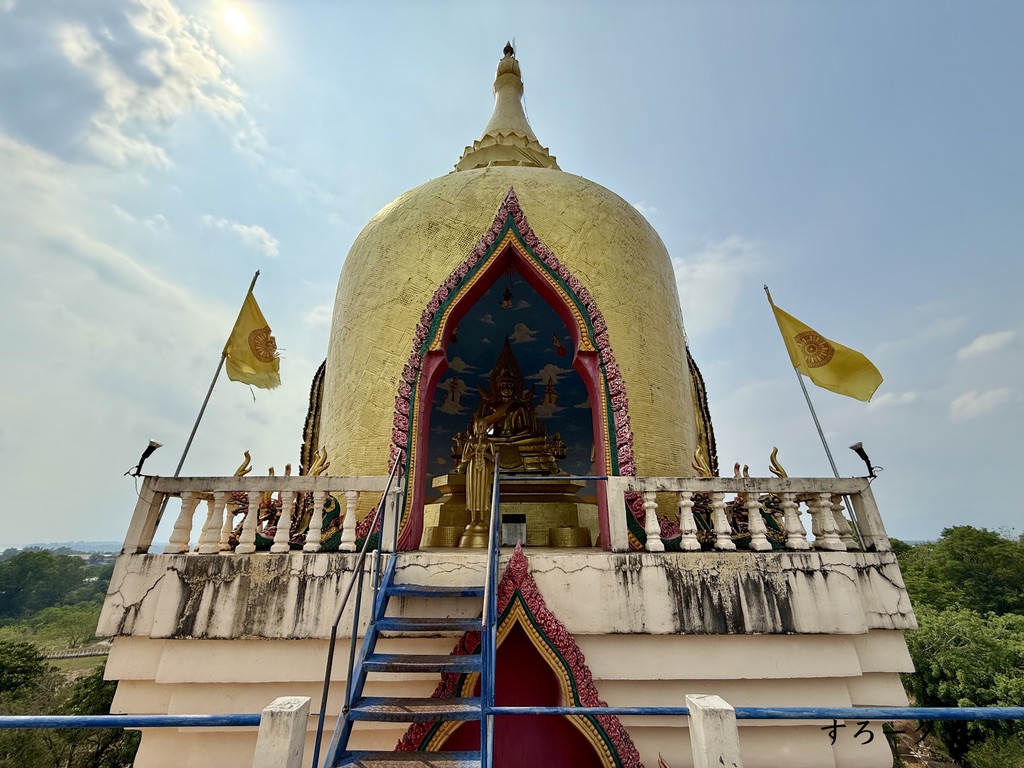 ワット・タムシートン（วัดถ้ำศรีธน）ワット・サワーンアーロム（วัดสว่างอารมณ์）