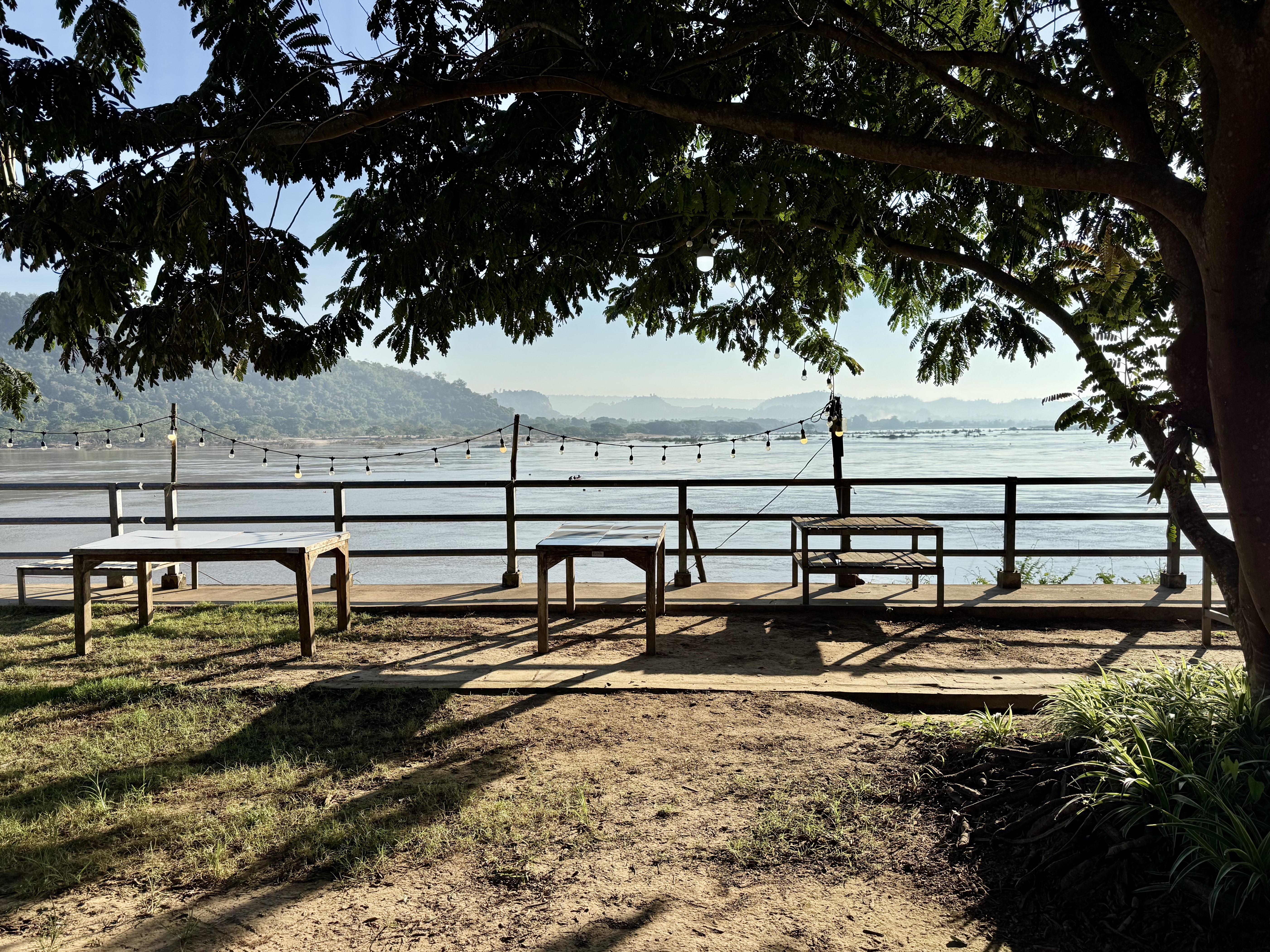 プーフアイイーサン(ภูห้วยอีสัน)