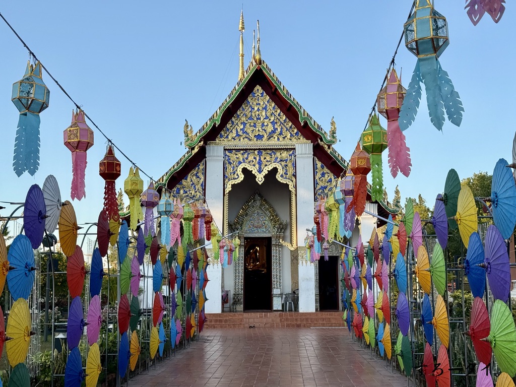ワット・プラタートチャーンカム(วัดพระธาตุช้างค้ำ)