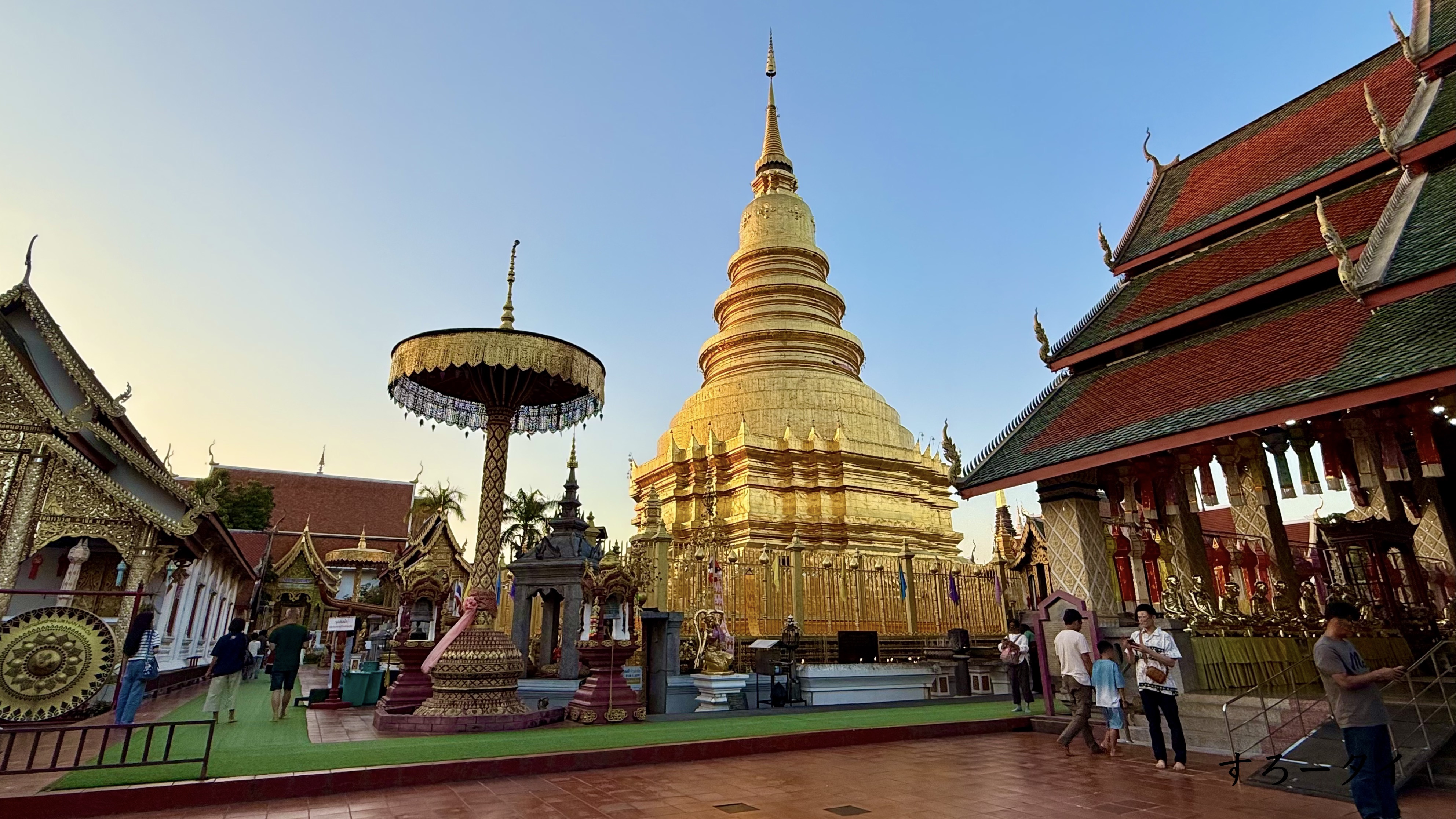 ワット・プラタートハリプンチャイ(วัดพระธาตุหริภุญชัย)